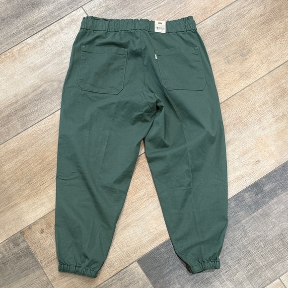 Levi's Dark Green Women’s Joggers - Picture 7 of 14